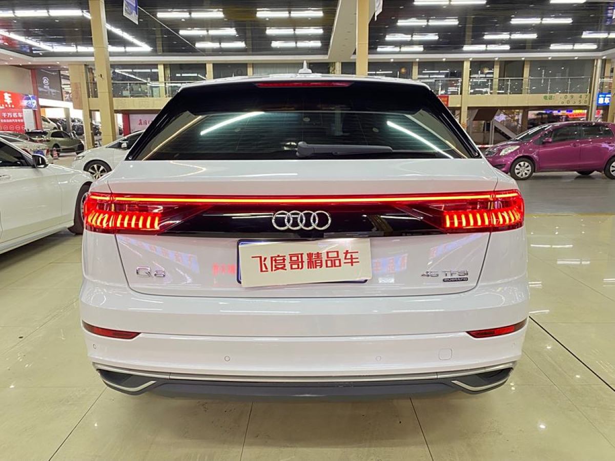 奧迪 奧迪Q8  2019款 45 TFSI 豪華致雅型圖片