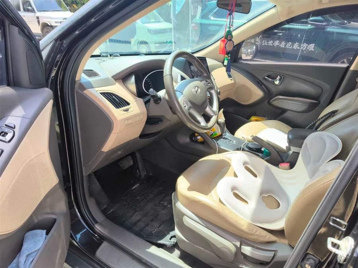 現(xiàn)代 ix35  2013款 2.0L 自動兩驅(qū)智能型GLS 國IV圖片