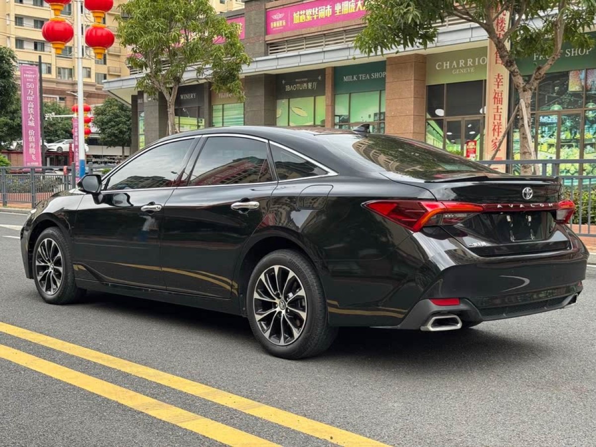 豐田 亞洲龍  2022款 2.5L 豪華版圖片
