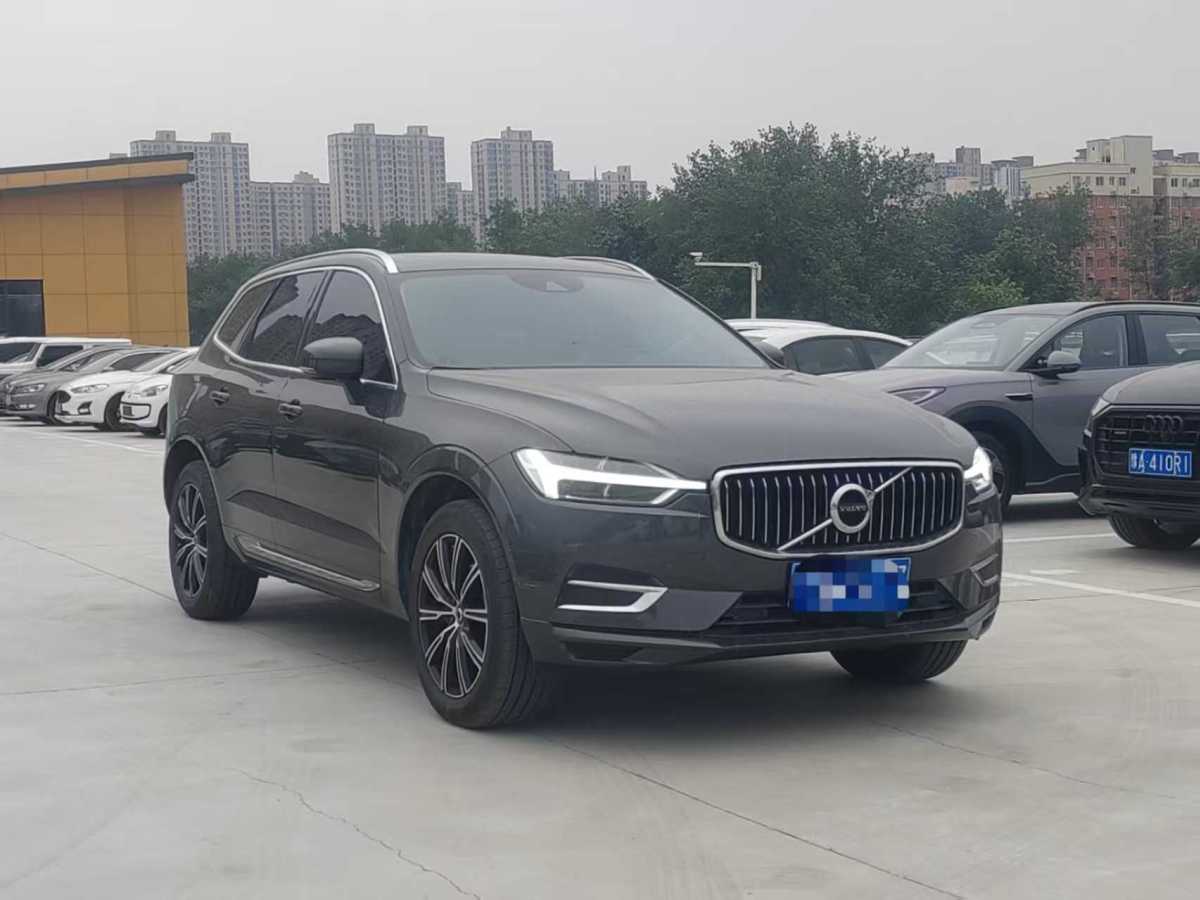 沃爾沃 XC60  2020款 T5 四驅(qū)智遠(yuǎn)豪華版圖片