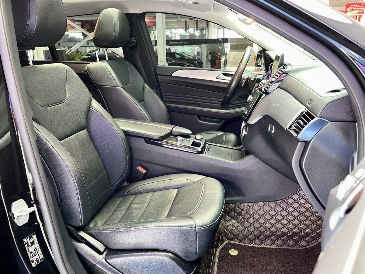 奔馳 奔馳GLE轎跑  2017款 GLE 320 4MATIC 轎跑SUV圖片