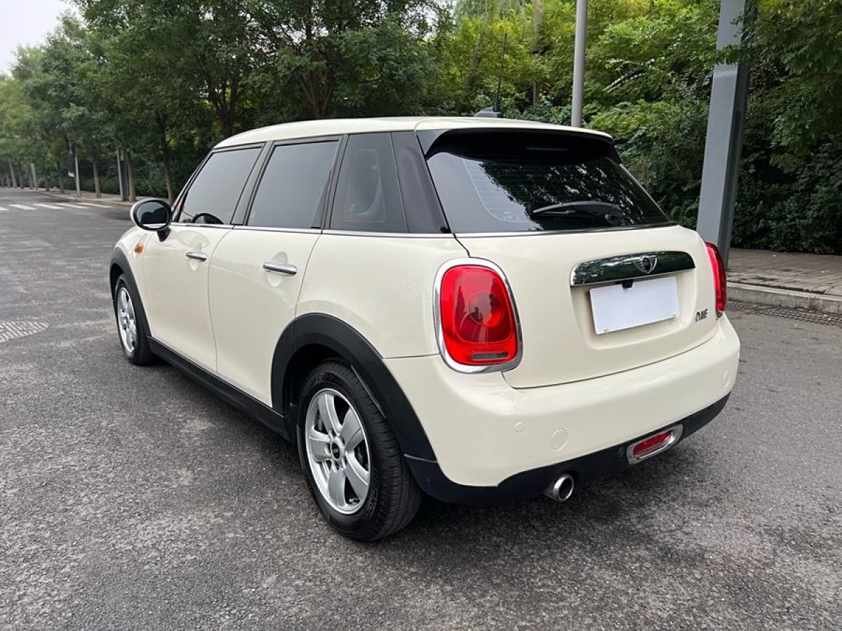 MINI MINI  2016款 1.2T ONE 五門版圖片