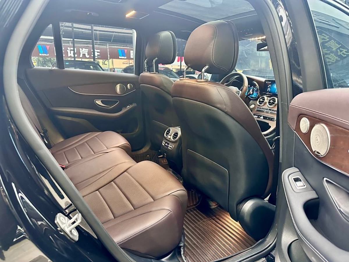 2021年12月奔馳 奔馳GLC  2021款 GLC 300 L 4MATIC 豪華型