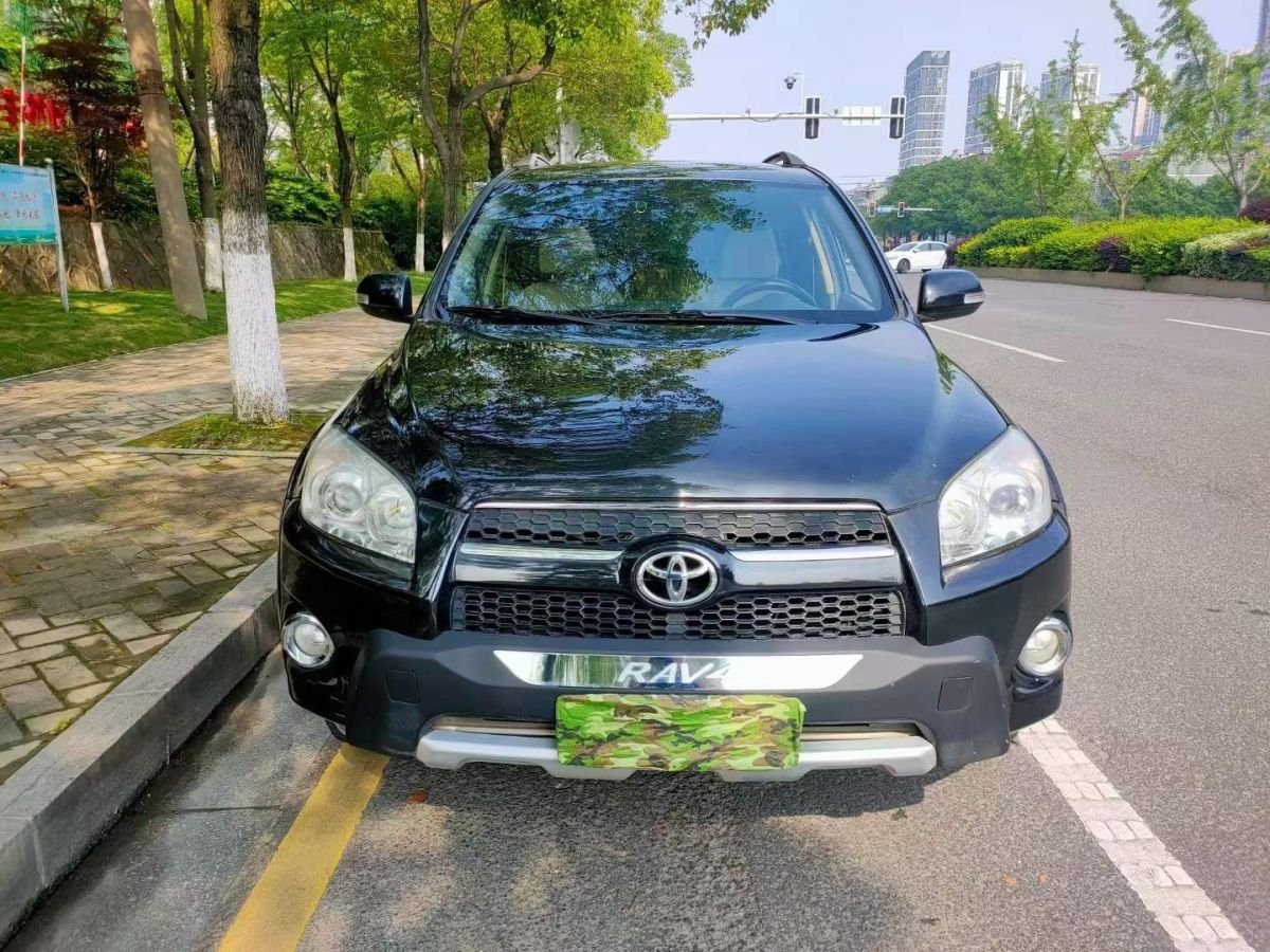 丰田 rav4荣放 2012款 炫装版 2.0l 自动四驱图片