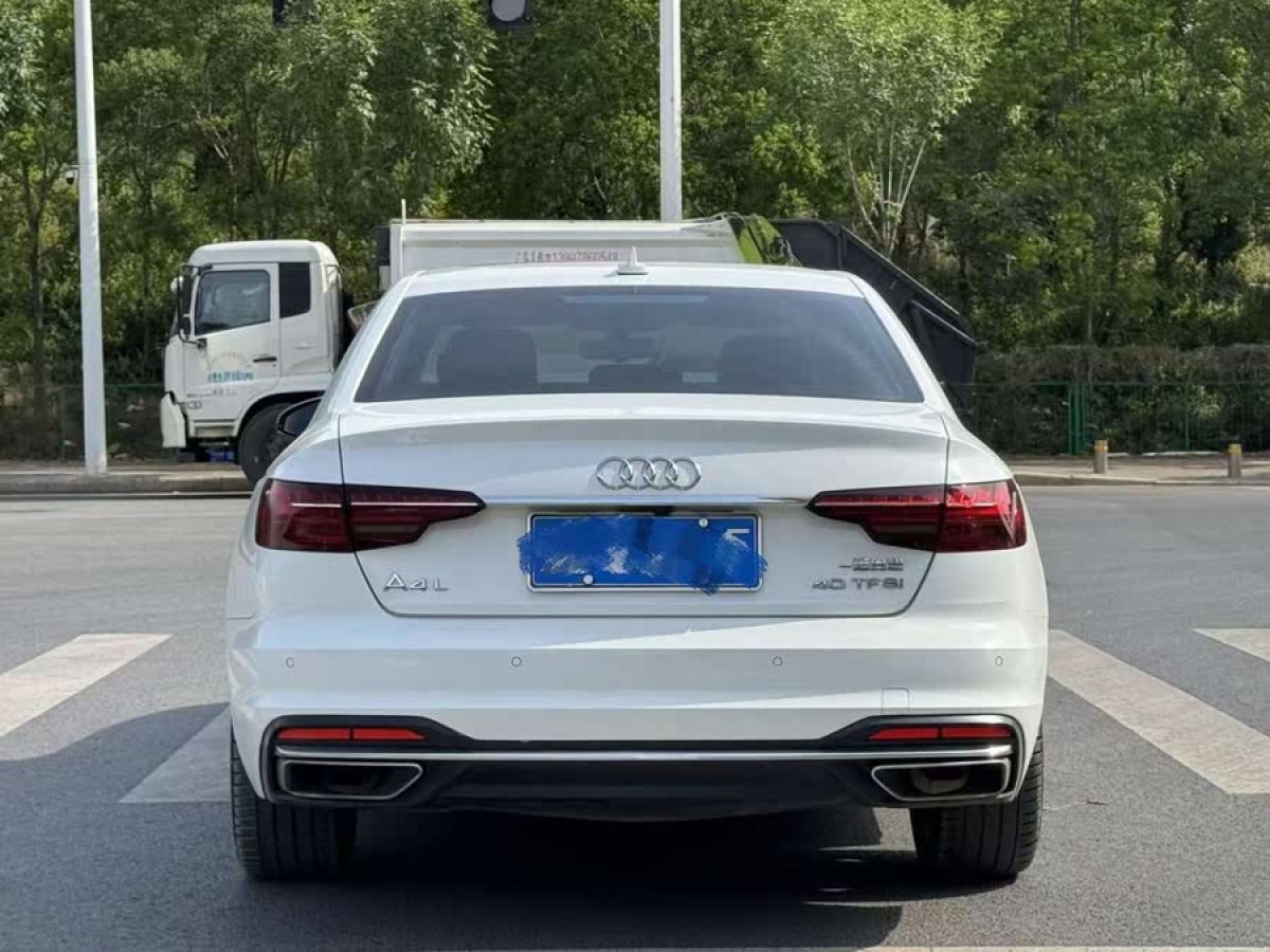 奧迪 奧迪A4L  2020款 40 TFSI 時(shí)尚致雅型圖片