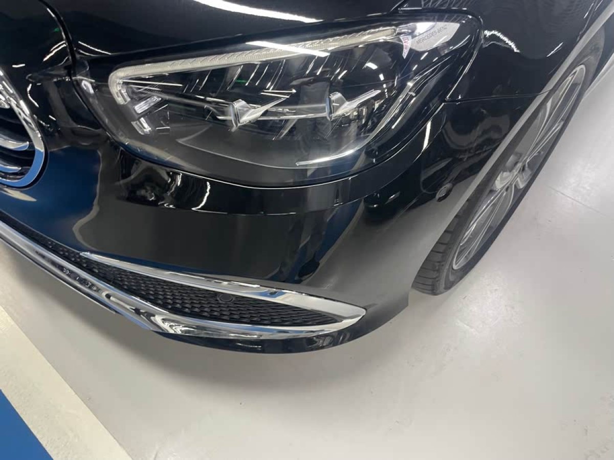 奔馳 奔馳E級  2021款 改款 E 300 L 時尚型圖片