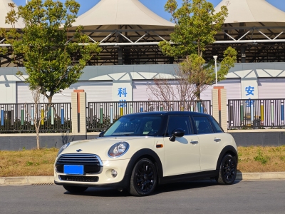 2017年10月 MINI MINI 1.5T COOPER 五门版图片