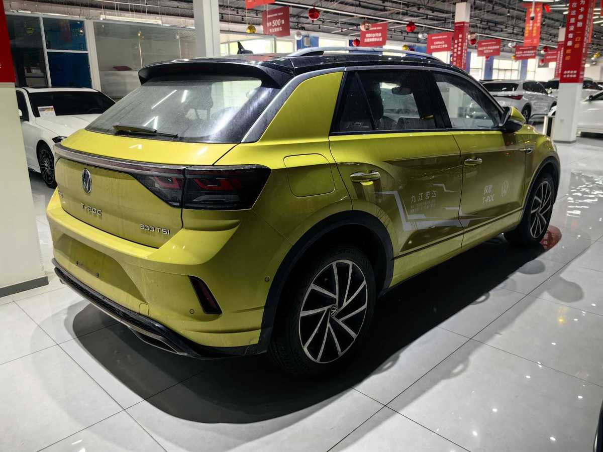 大眾 T-ROC探歌  2023款 300TSI DSG兩驅(qū)星光版圖片