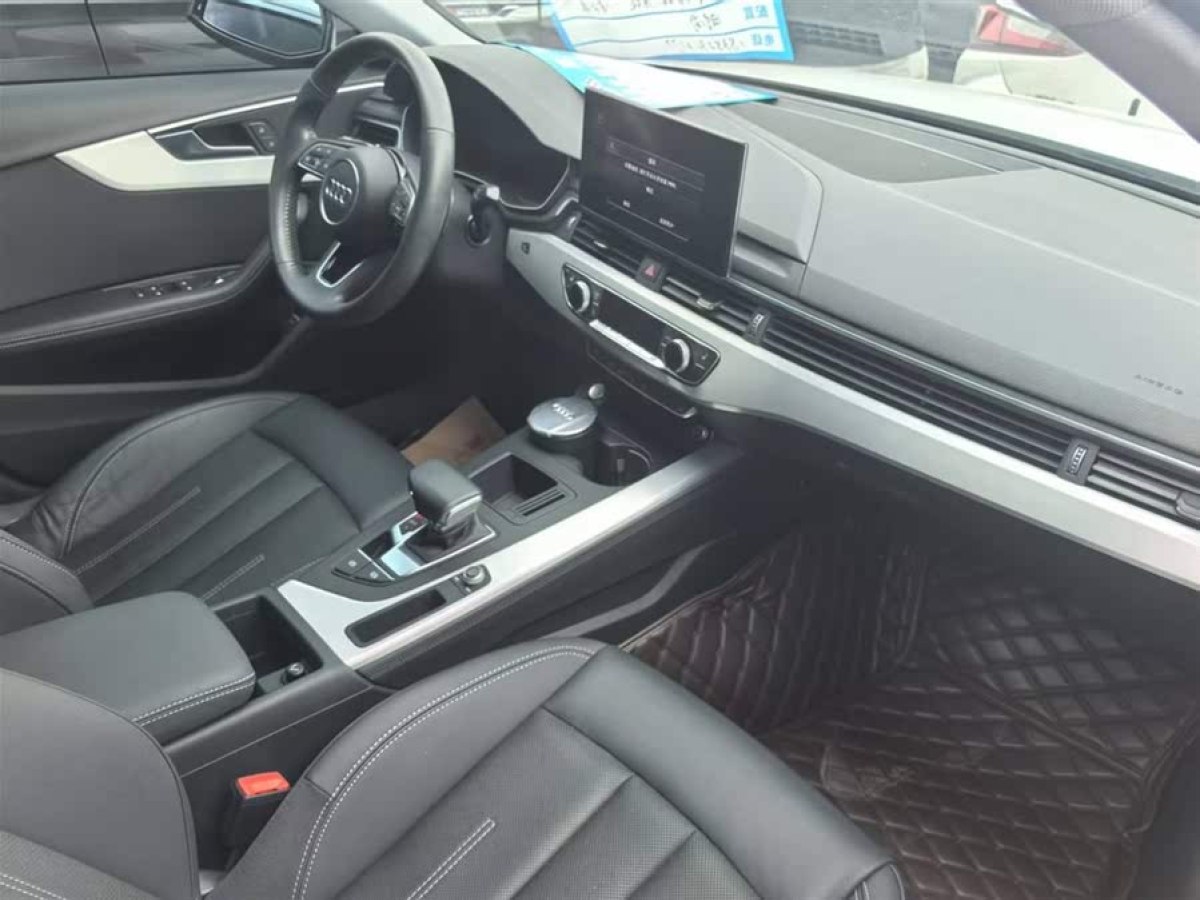 奧迪 奧迪A4L  2020款 40 TFSI 時尚動感型圖片