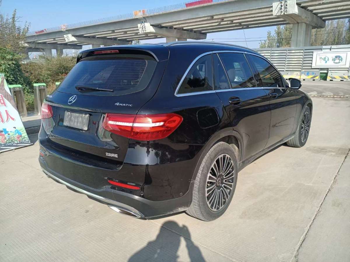 奔馳 奔馳glc 2018款 改款 glc 260 4matic 動感型圖片