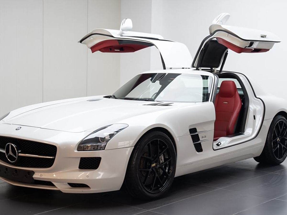 2013年2月奔馳 奔馳SLS級AMG  2011款 SLS AMG