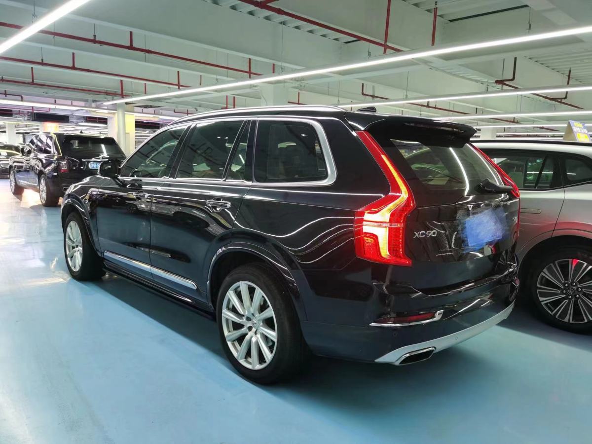 沃爾沃 XC90  2019款  T6 智逸版 7座 國(guó)VI圖片