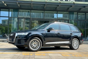 奧迪Q7 奧迪 45 TFSI S line運(yùn)動型