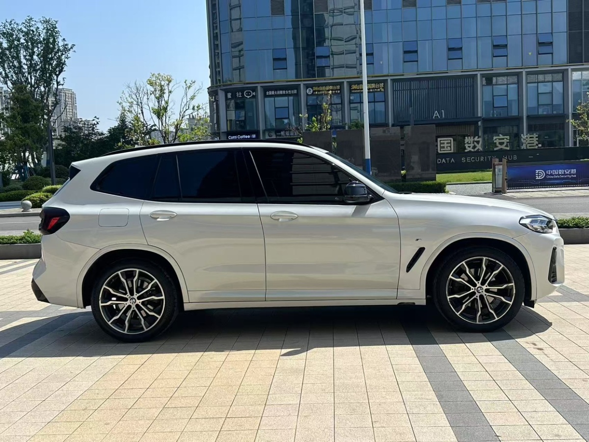 寶馬 寶馬X3  2022款 xDrive30i 領先型 M曜夜套裝圖片