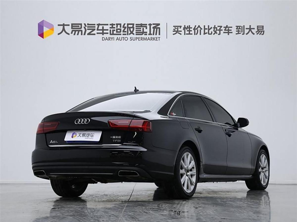 奧迪 奧迪A4L  2018款 30周年年型 30 TFSI 進(jìn)取型圖片