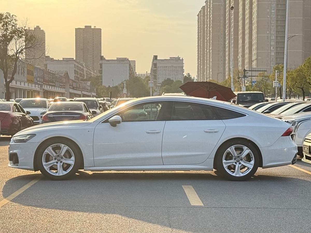 奧迪 奧迪A7  2020款 40 TFSI 豪華型圖片