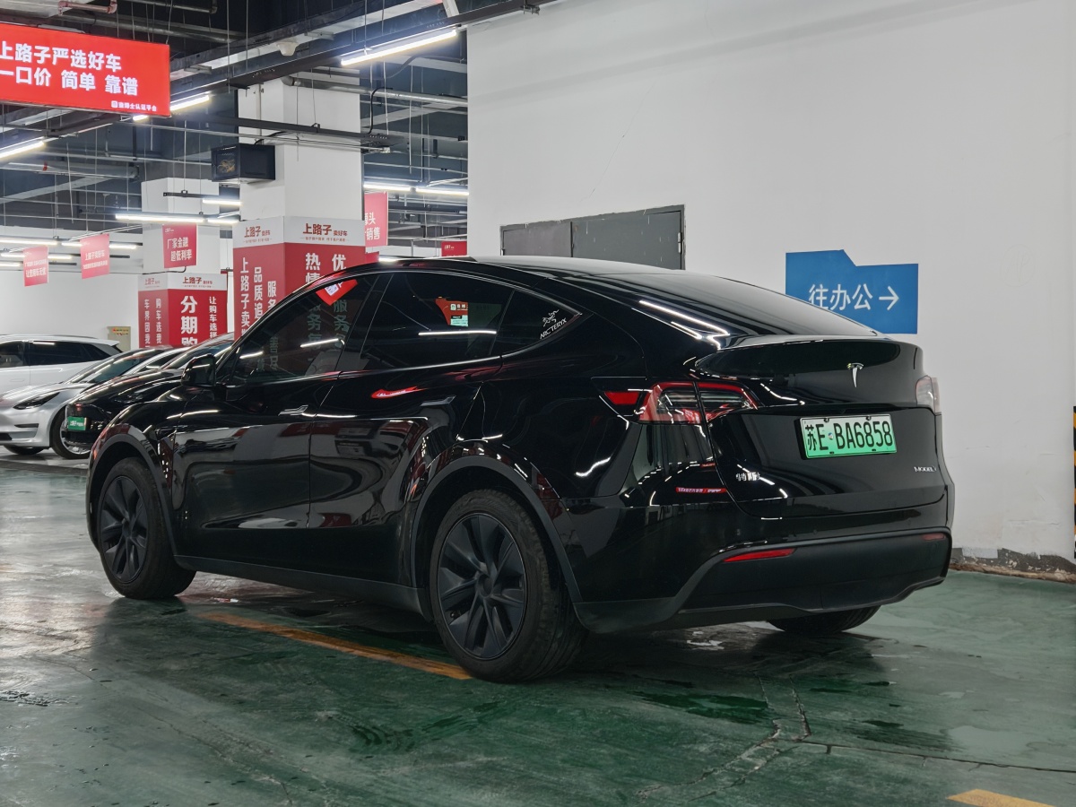 特斯拉 Model 3  2023款 煥新版 后輪驅(qū)動(dòng)圖片