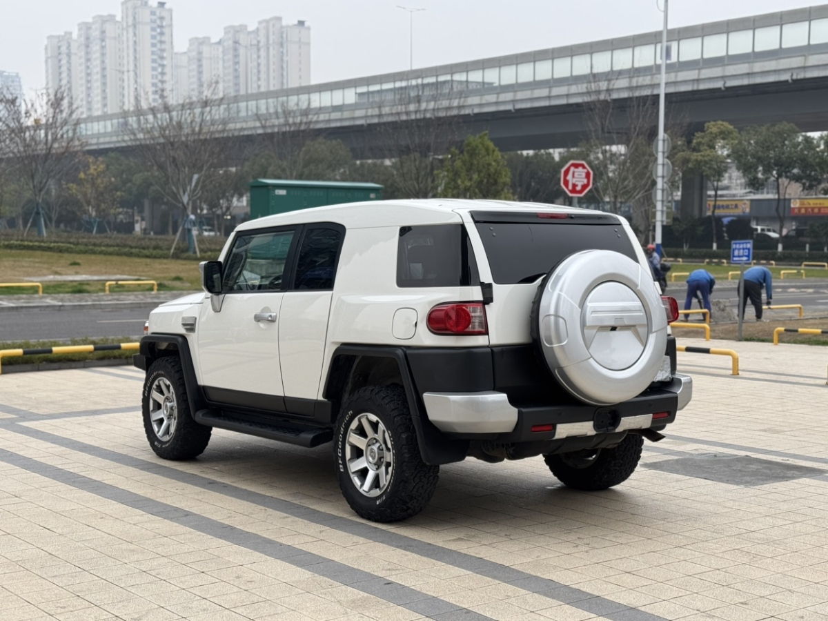 2019年11月豐田 FJ 酷路澤  2007款 4.0L