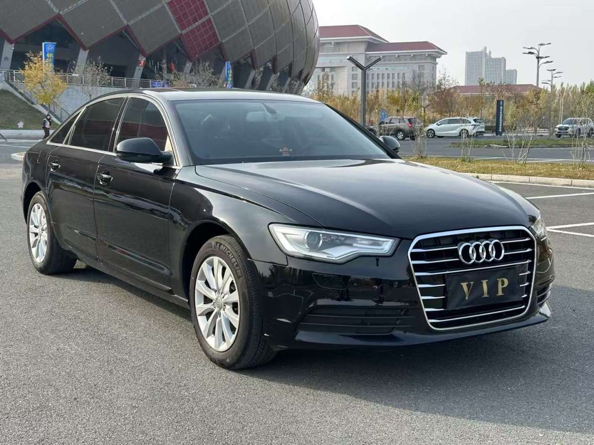 奧迪 奧迪A6L  2014款 TFSI 標(biāo)準(zhǔn)型圖片