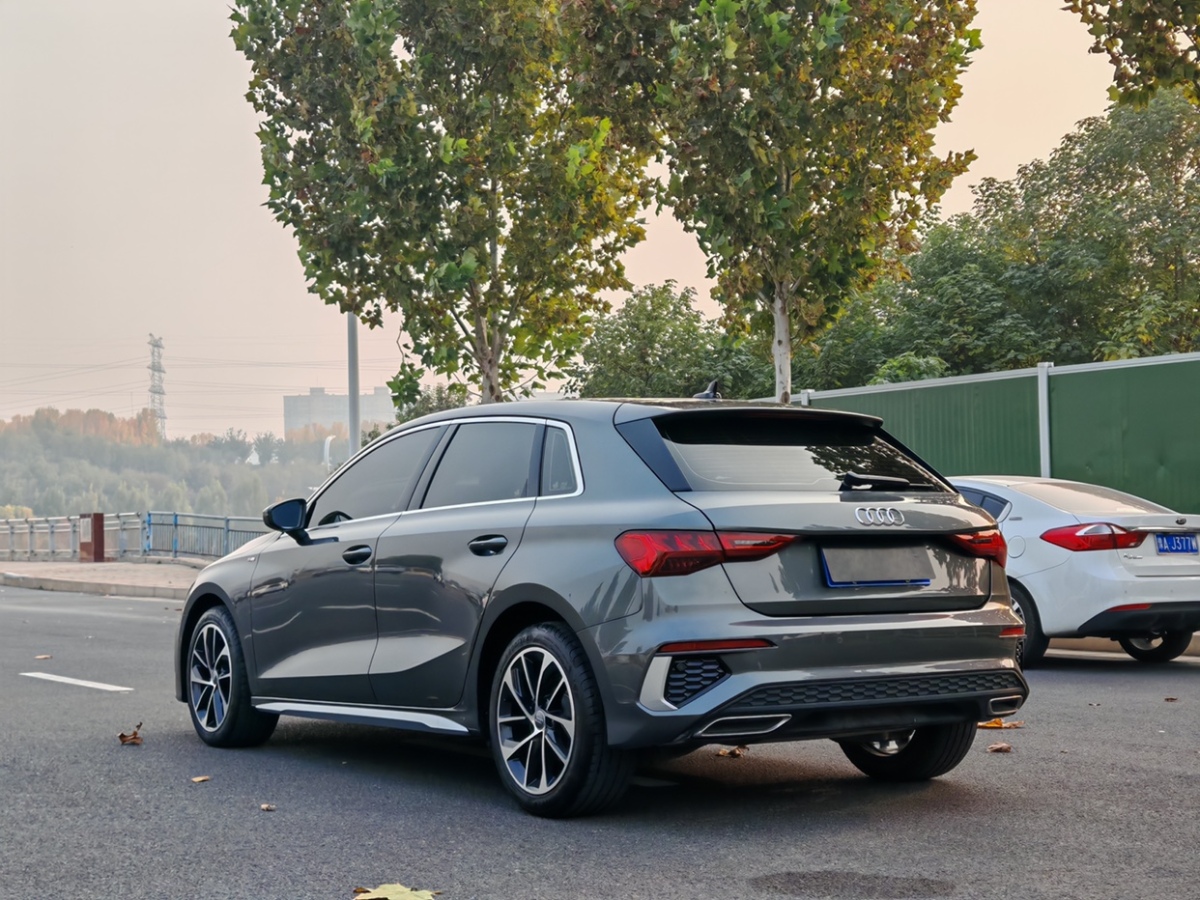 奧迪 奧迪A3  2020款 Sportback 35 TFSI 進(jìn)取型圖片