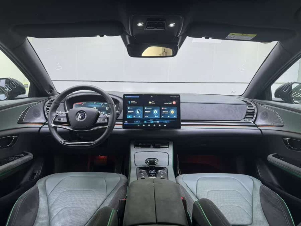 比亞迪 漢  2022款 EV 610KM四驅(qū)千山翠限量版圖片