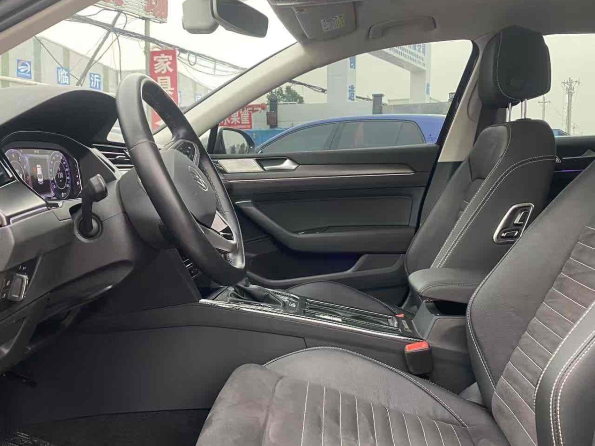 大眾 邁騰  2025款 改款 眾享款 330TSI DSG豪華型圖片