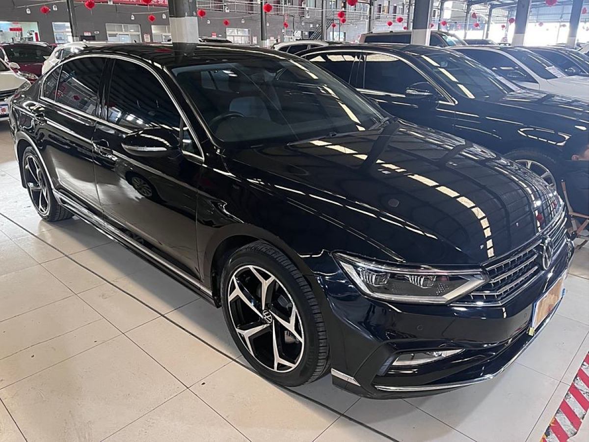 大眾 邁騰  2023款 200萬輛紀念版 330TSI DSG豪華型圖片