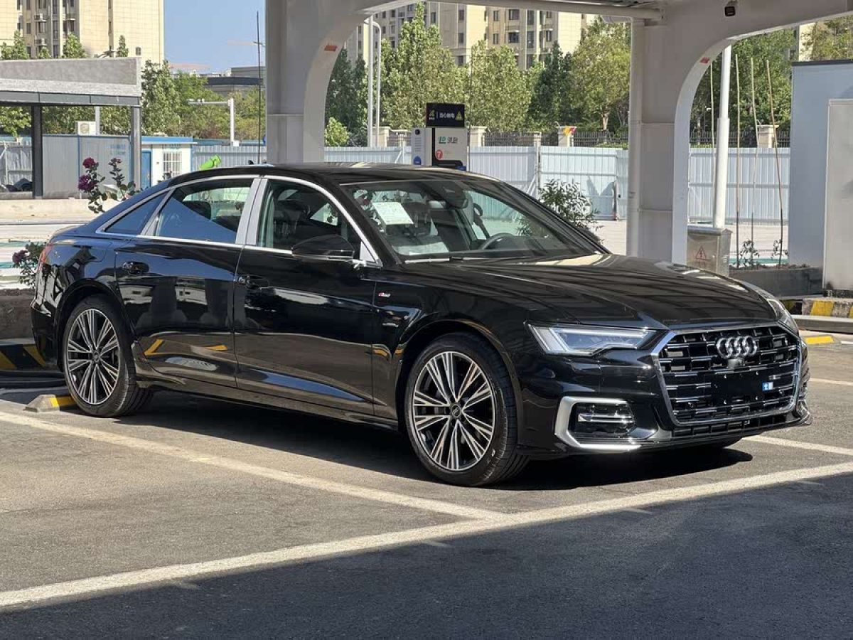 奧迪 奧迪A6L  2025款 改款 45 TFSI 臻選動感型圖片