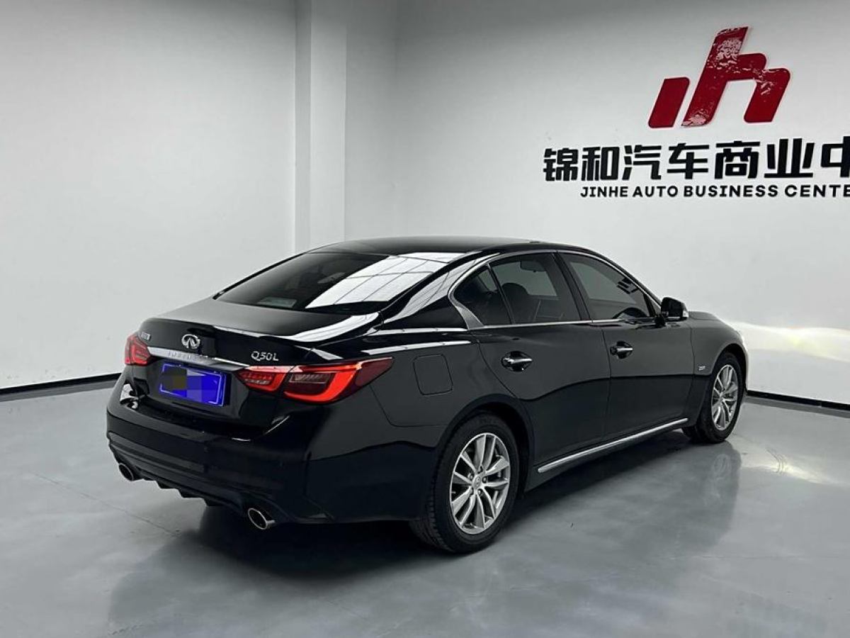 英菲尼迪 Q50L  2018款  2.0T 舒適版 國(guó)VI圖片