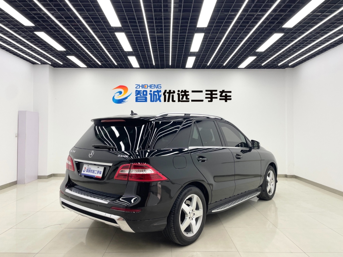 奔馳 奔馳M級(jí)  2012款 ML 350 豪華型圖片