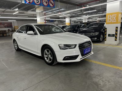 2014年3月 奧迪 奧迪A4L 35 TFSI 自動(dòng)標(biāo)準(zhǔn)型圖片