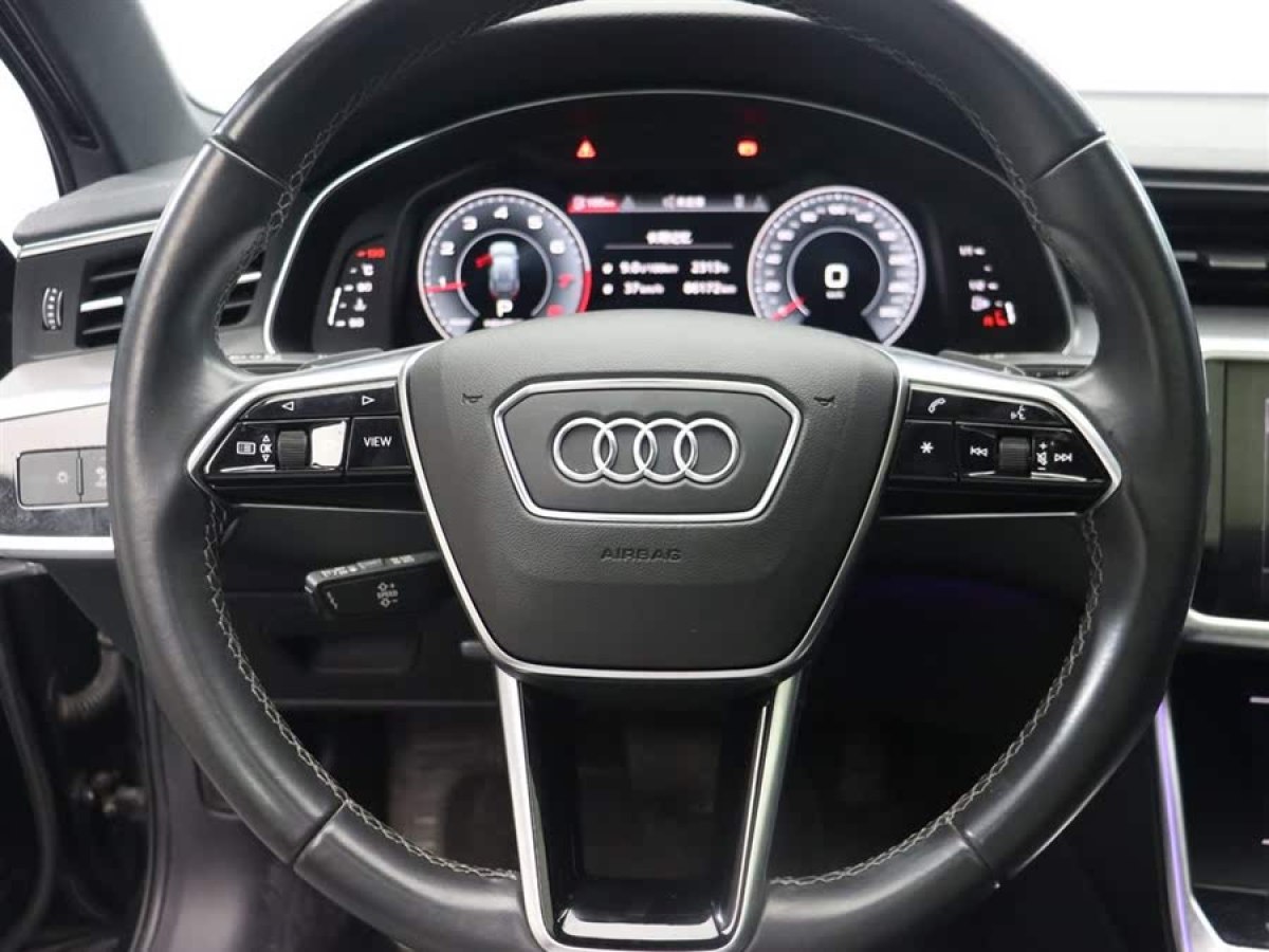 奧迪 奧迪A6L  2021款 45 TFSI 臻選動(dòng)感型圖片