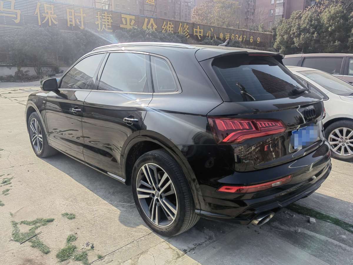 奧迪 奧迪Q5L  2020款 45 TFSI 尊享運(yùn)動型圖片