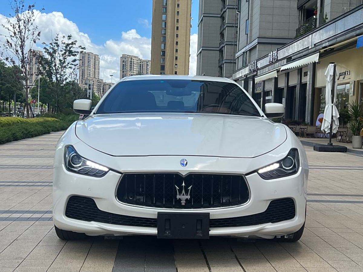 瑪莎拉蒂 Ghibli  2014款 3.0T 標(biāo)準(zhǔn)版圖片