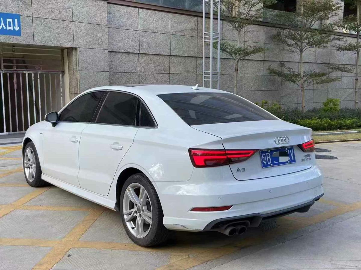 奧迪 奧迪A3  2018款 A3 1.4T 35TFSI Limousine時(shí)尚型圖片