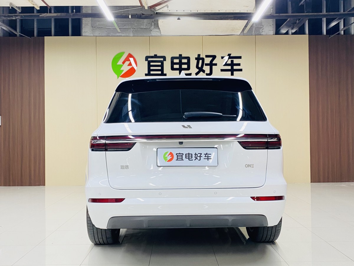 2022年6月理想 理想ONE  2021款 增程6座版