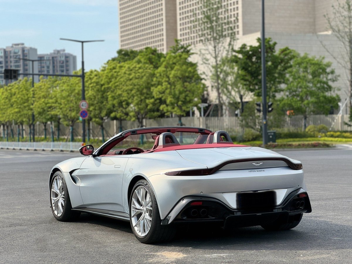 2022年5月阿斯頓·馬丁 V8 Vantage  2022款 4.0T V8 Roadster