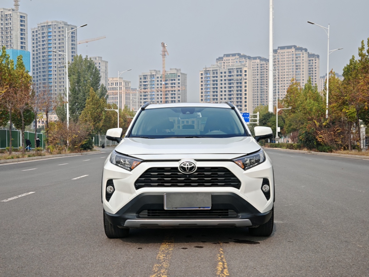 豐田 RAV4榮放  2023款 2.0L CVT兩驅風尚Plus版圖片