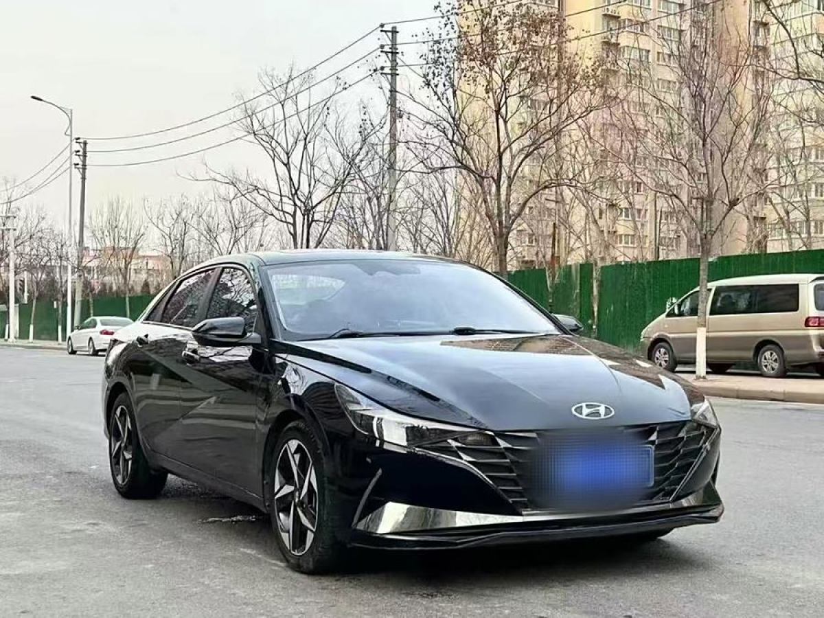 現(xiàn)代 伊蘭特  2023款 1.5L CVT LUX尊貴版圖片