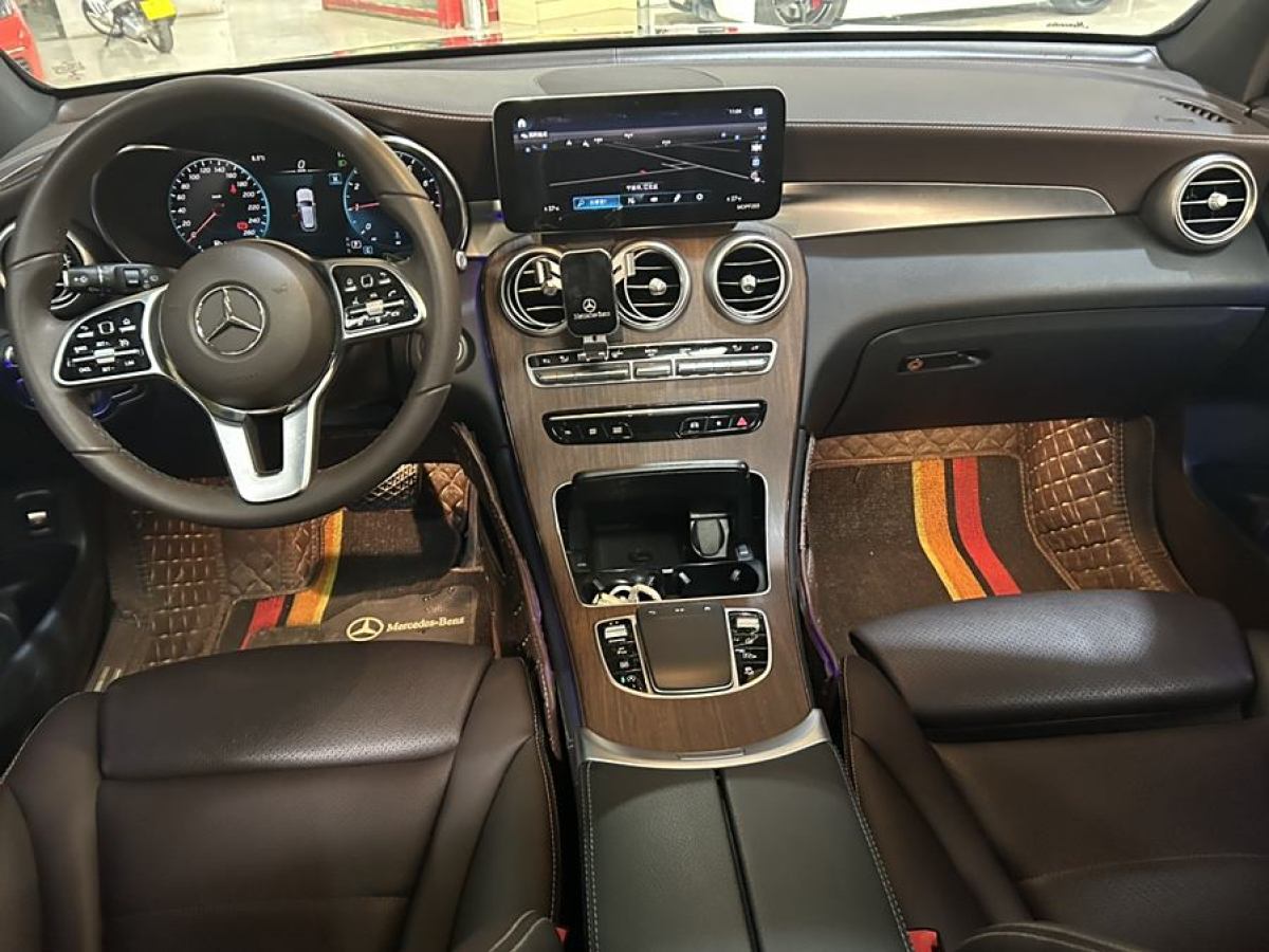 2021年12月奔馳 奔馳GLC  2021款 GLC 300 L 4MATIC 豪華型