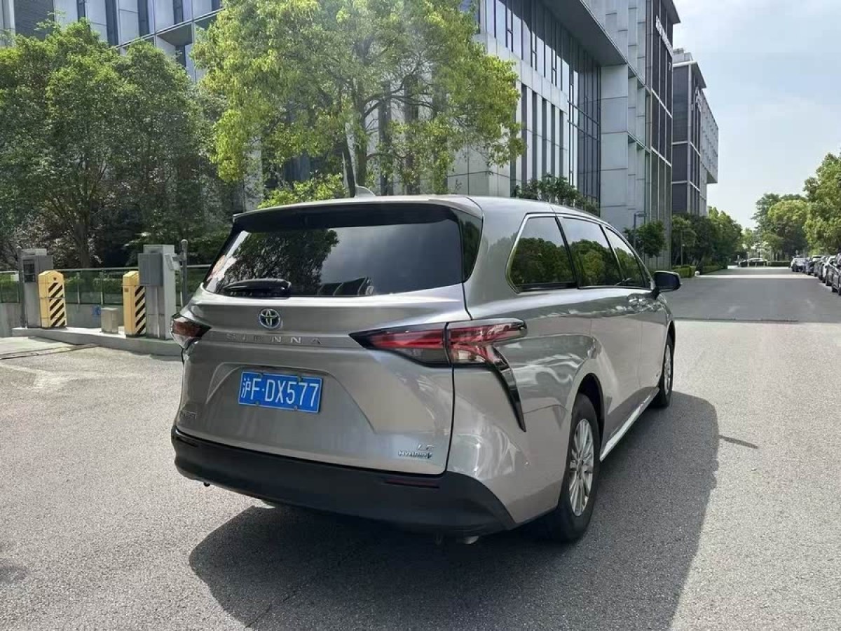 豐田 賽那SIENNA  2023款 2.5L混動(dòng) 舒適版圖片