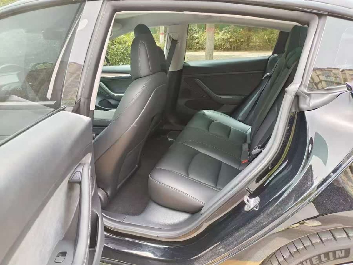 特斯拉 Model 3  2023款 煥新版 后輪驅(qū)動(dòng)圖片
