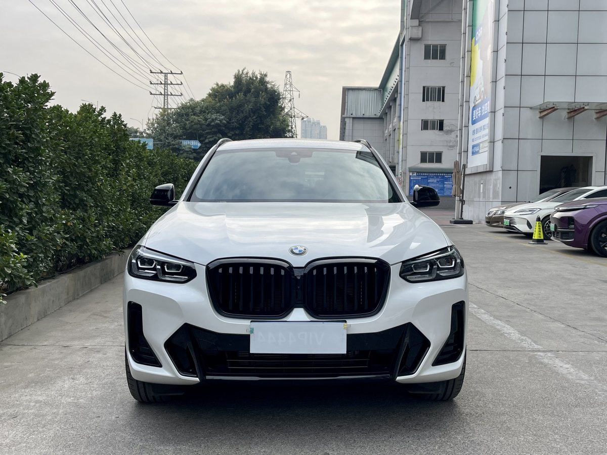 寶馬 寶馬X3  2023款 xDrive30i 領(lǐng)先型 M曜夜套裝圖片