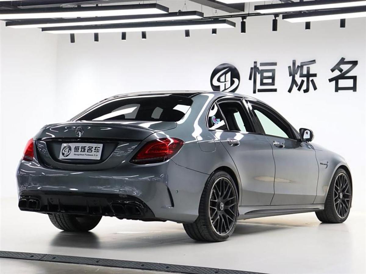 2019年5月奔馳 奔馳C級(jí)AMG  2019款 AMG C 63 S