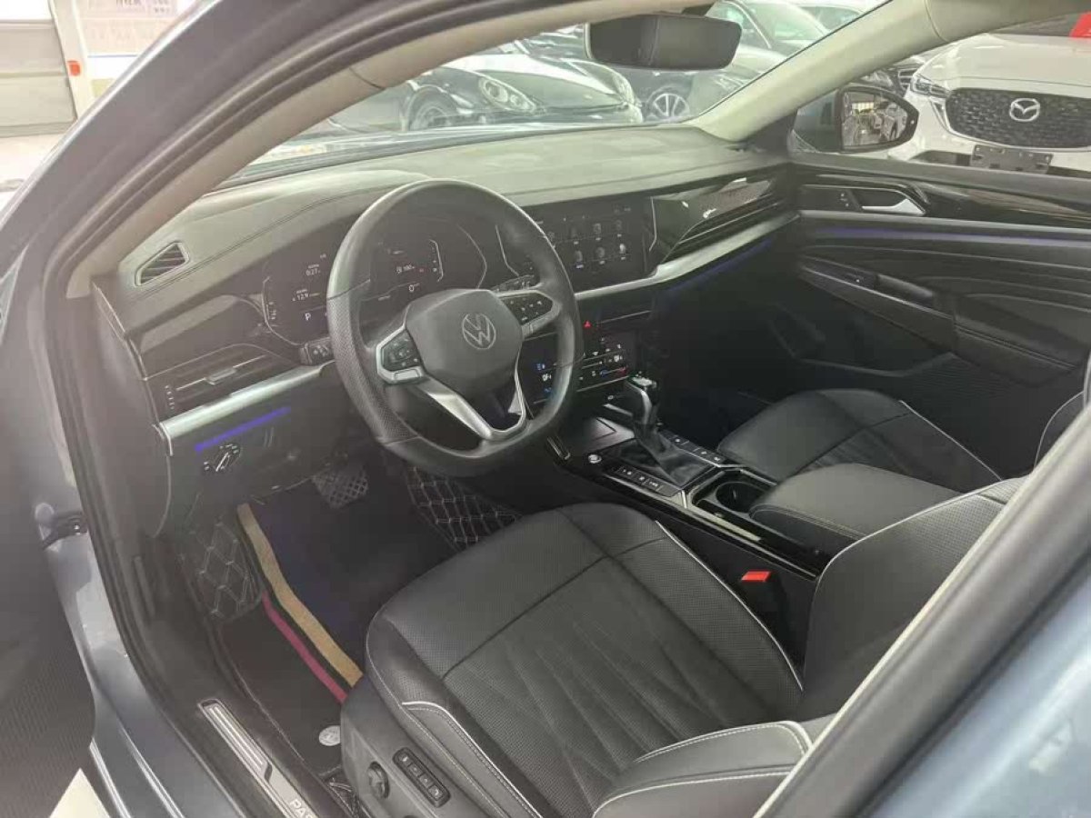 大眾 帕薩特  2021款 330TSI 尊貴版圖片