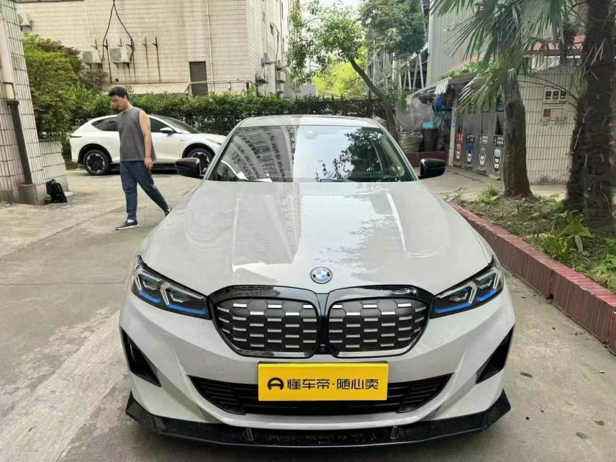 寶馬 寶馬i3  2023款 eDrive 40 L 曜夜套裝圖片