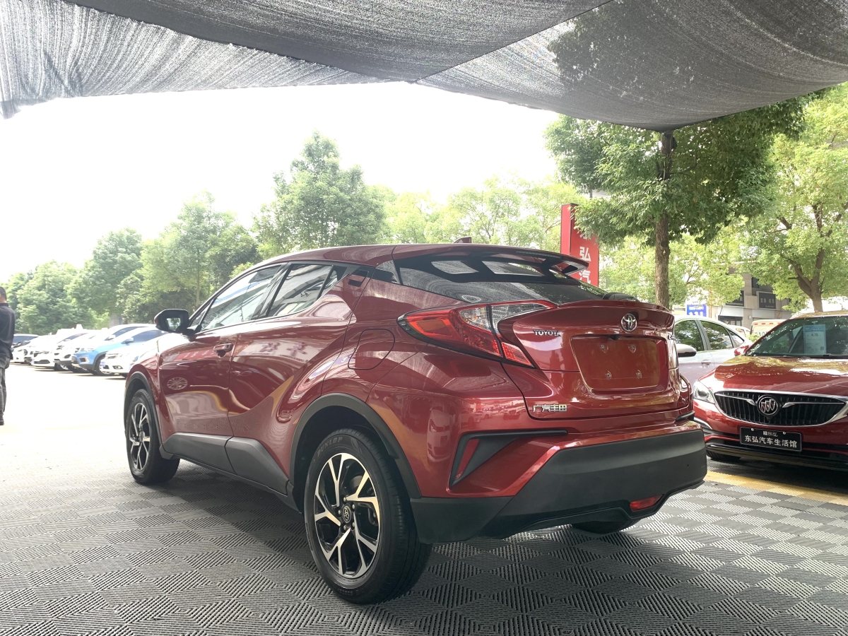 豐田 C-HR  2018款 2.0L 領先天窗版 國VI圖片