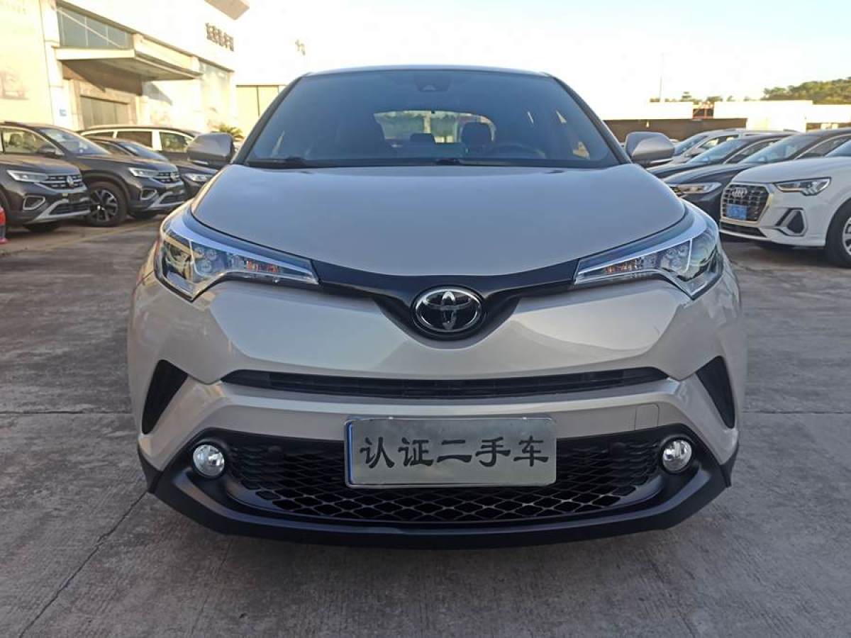 豐田 C-HR  2020款 2.0L 領先版圖片