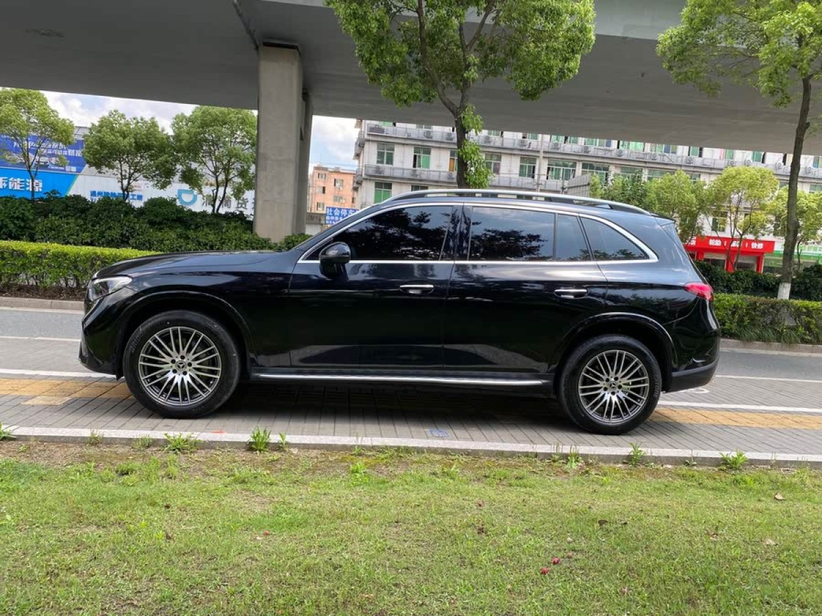 奔馳 奔馳GLC  2025款 改款 GLC 300 L 4MATIC 動感型 7座圖片