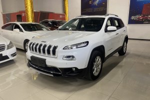 自由光 Jeep 2.4L 專業(yè)版